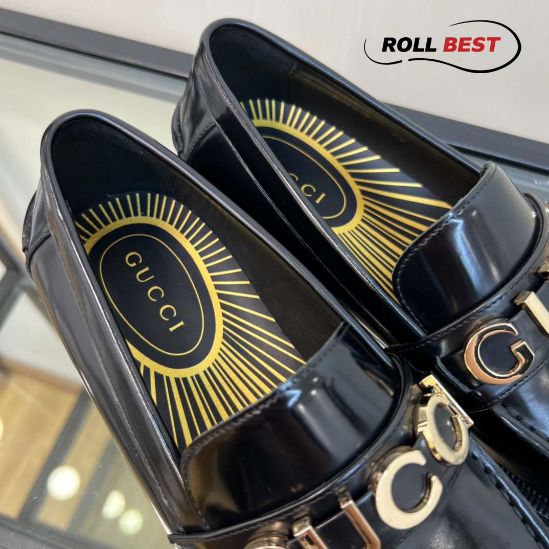 Giày Gucci Loafer Đen Da Trơn Logo Gucci Vàng 