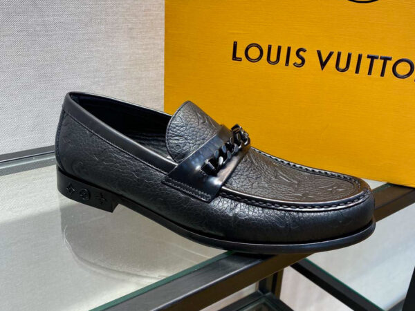 Giày Louis Vuitton Loafer Monogram Unisex Chain Black