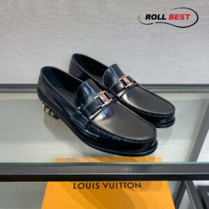 Giày Louis Vuitton Loafers X NBA Đen Da Bóng Khóa Vàng