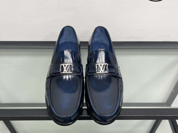 Giày Louis Vuitton Major Loafers Đế Cao Da Bóng Xanh Than