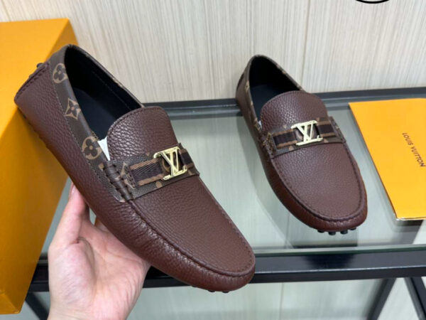 Giày Louis Vuitton Moccasin Nâu Đỏ Da Nhăn Viền Monogram