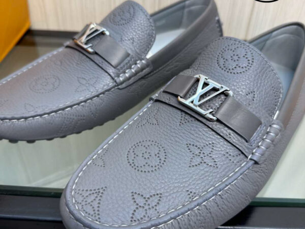 Giày Louis Vuitton Moccasin Xám Vân Monogram Chìm