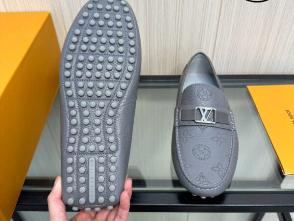 Giày Louis Vuitton Moccasin Xám Vân Monogram Chìm