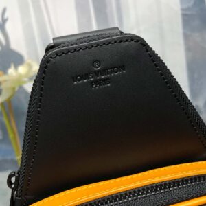 Louis Vuitton Avenue Slingbag NM Radiant Sun