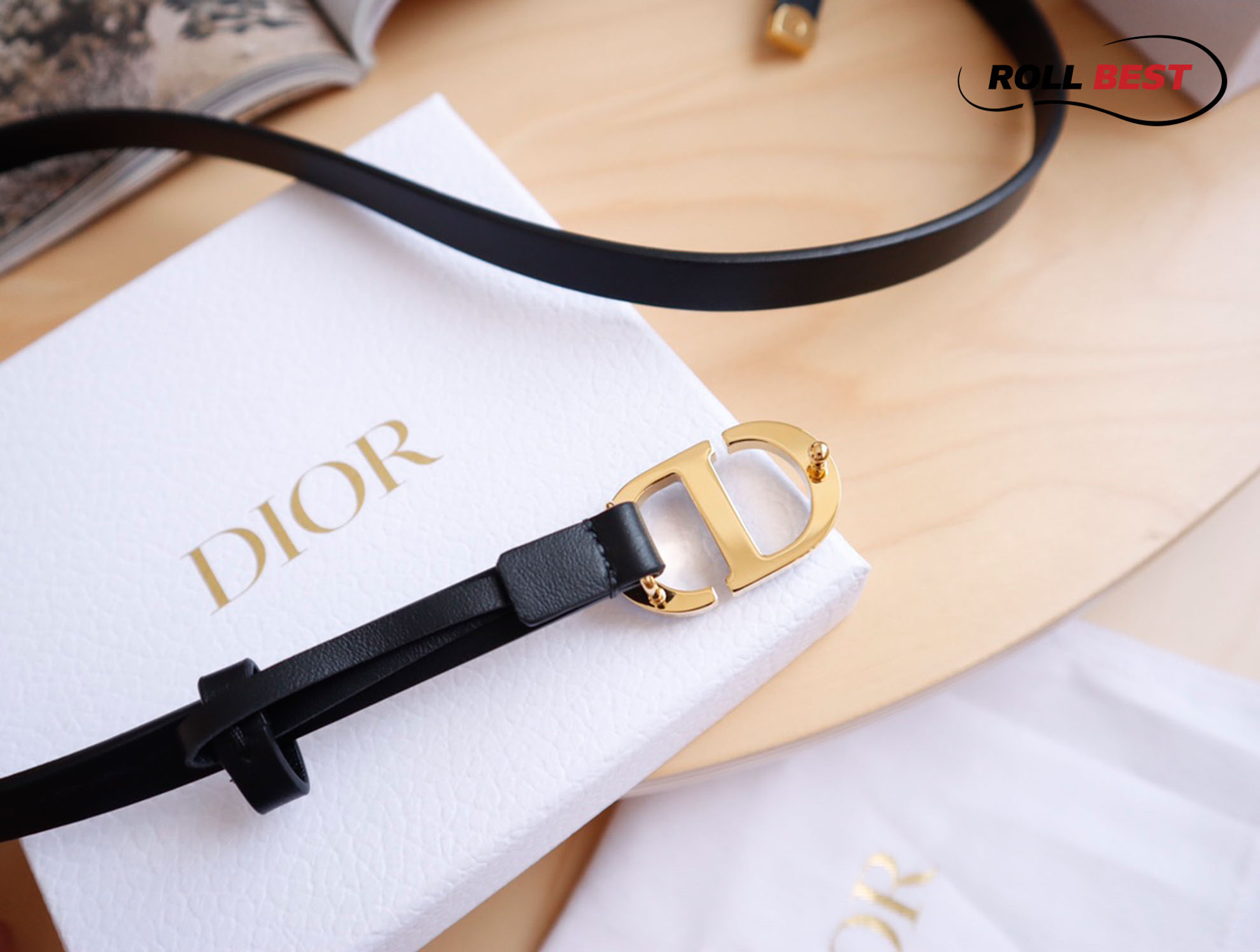 Thắt Lưng Dior Da Nhăn Đen Khóa Logo Mặt Xanh 