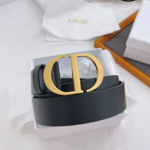 Thắt Lưng Dior Da Trơn Khóa To Logo CD