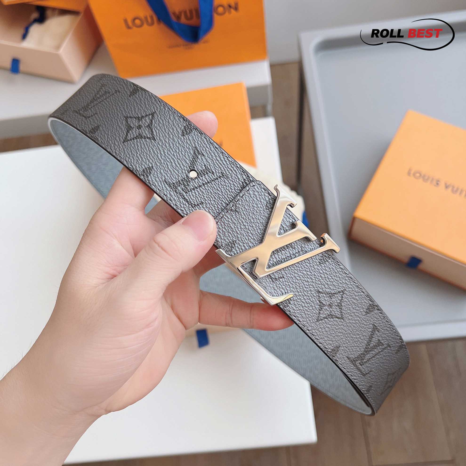 Thắt Lưng Hai Mặt LV Monogram Eclipse Bạc Khóa Logo Bạc Bóng