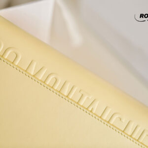 Túi Dior Bobby East-West Pale Yellow Box Calfskin