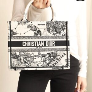 Túi Dior Book Tote Latte Toile de Jouy Zodiac Embroidery Small