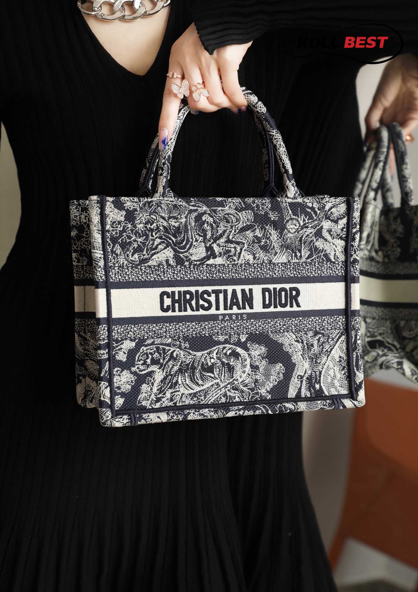 Túi Dior Book Tote Oblique Họa Tiết Đậm