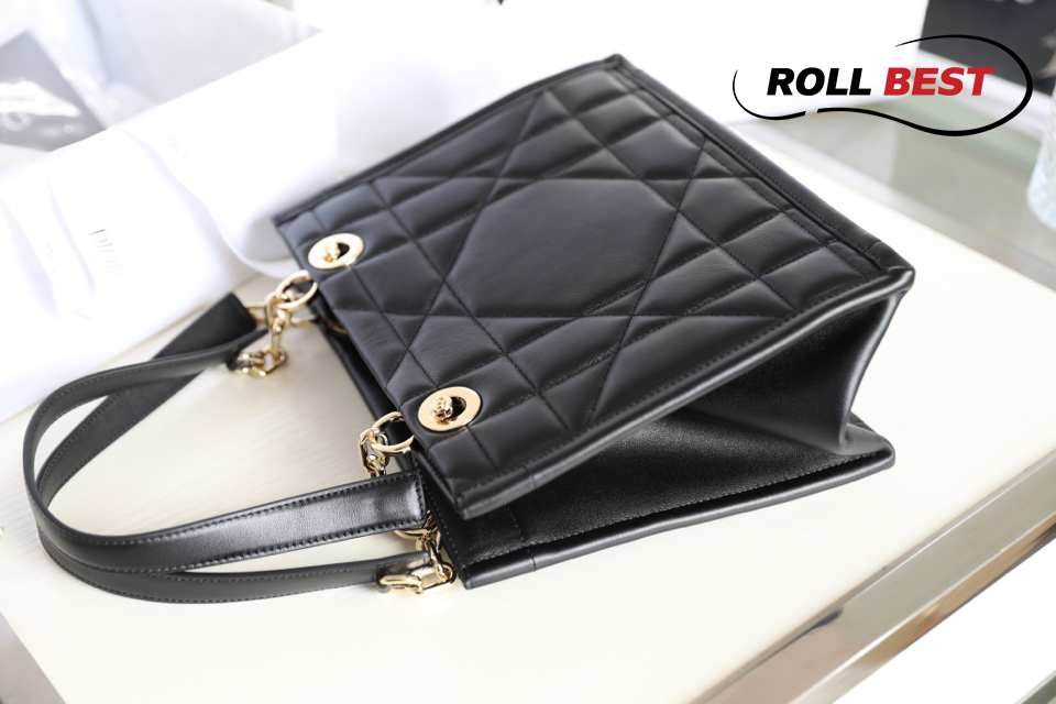 Túi Dior Essential Tote Bag ‘Black’ Small 