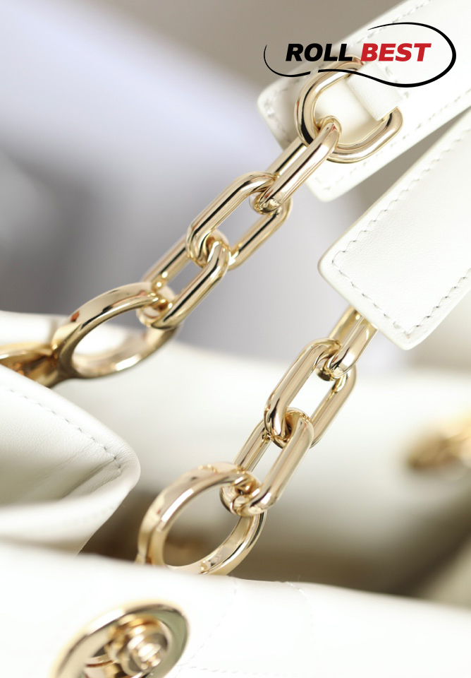 Túi Dior Essential Tote Bag White
