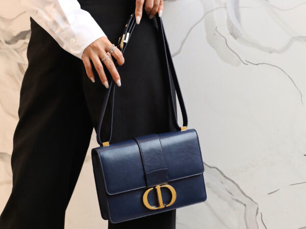 Túi Dior Indigo Blue 30 Montaigne Shiny Crinkled Lambskin Flap Bag