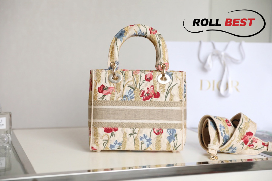 Túi Dior Lady D-Lite Bag Màu Be Multicolor Hibiscus Embroidery
