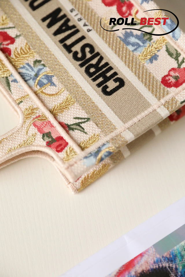 Túi Dior Mini Book Tote Beige Multicolor Hibiscus Embroidery