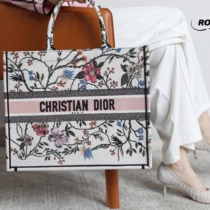 Túi Large Dior Book Tote Rosa Mutabilis Thêu Hoa Màu Trắng