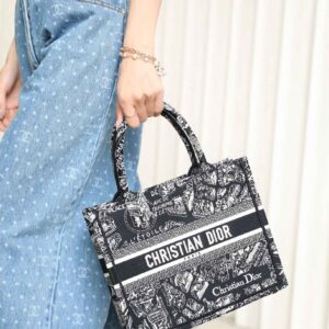 Túi Nữ Dior Medium Book Tote Plan de Paris Embroidery 'Black White'