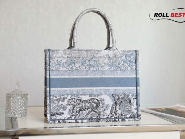 Túi Tote Dior Book Tote Bag Blue Toile de Jouy Reverse Embroidery