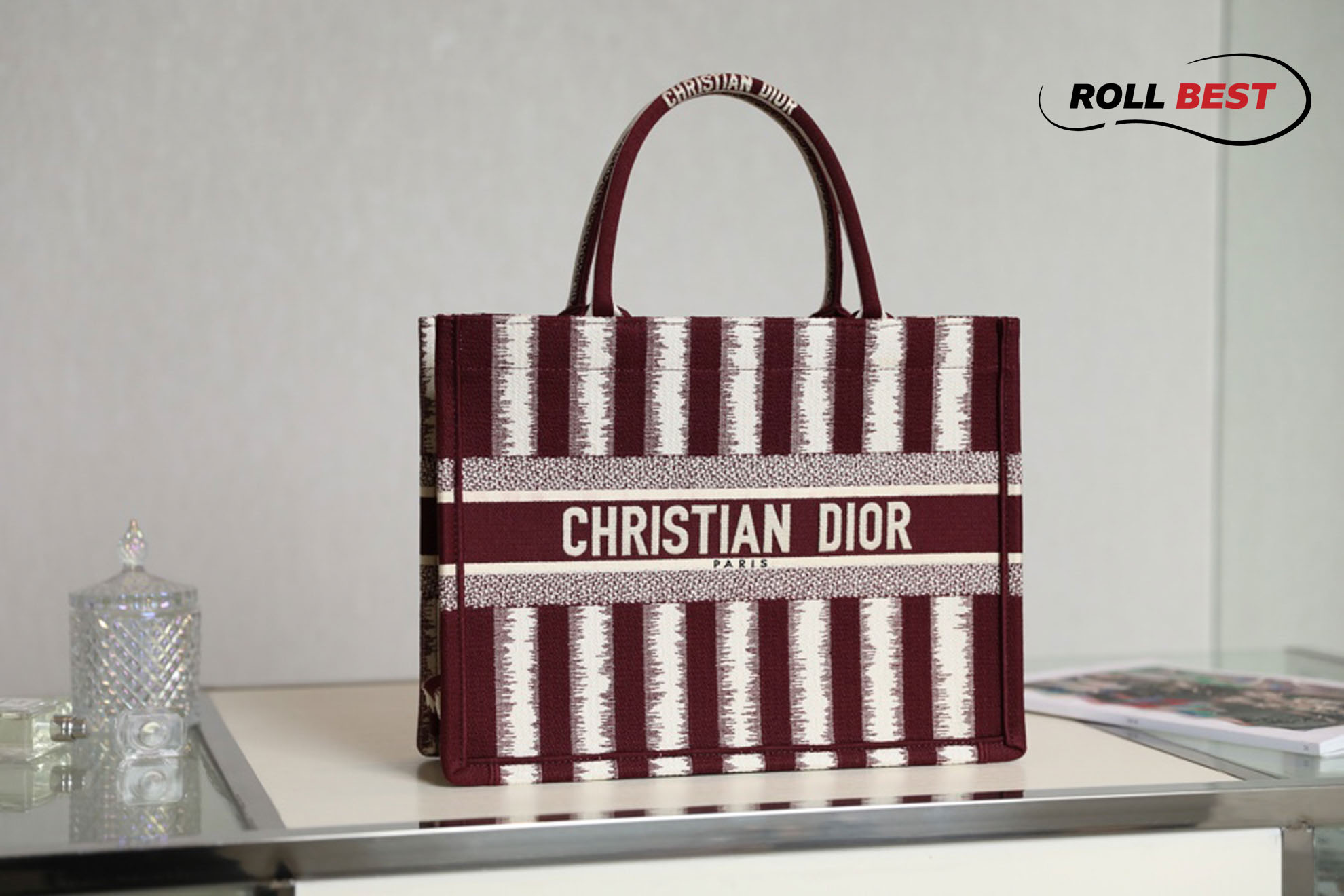 Túi Xách Christian Dior Book Tote Đỏ Sọc Trắng