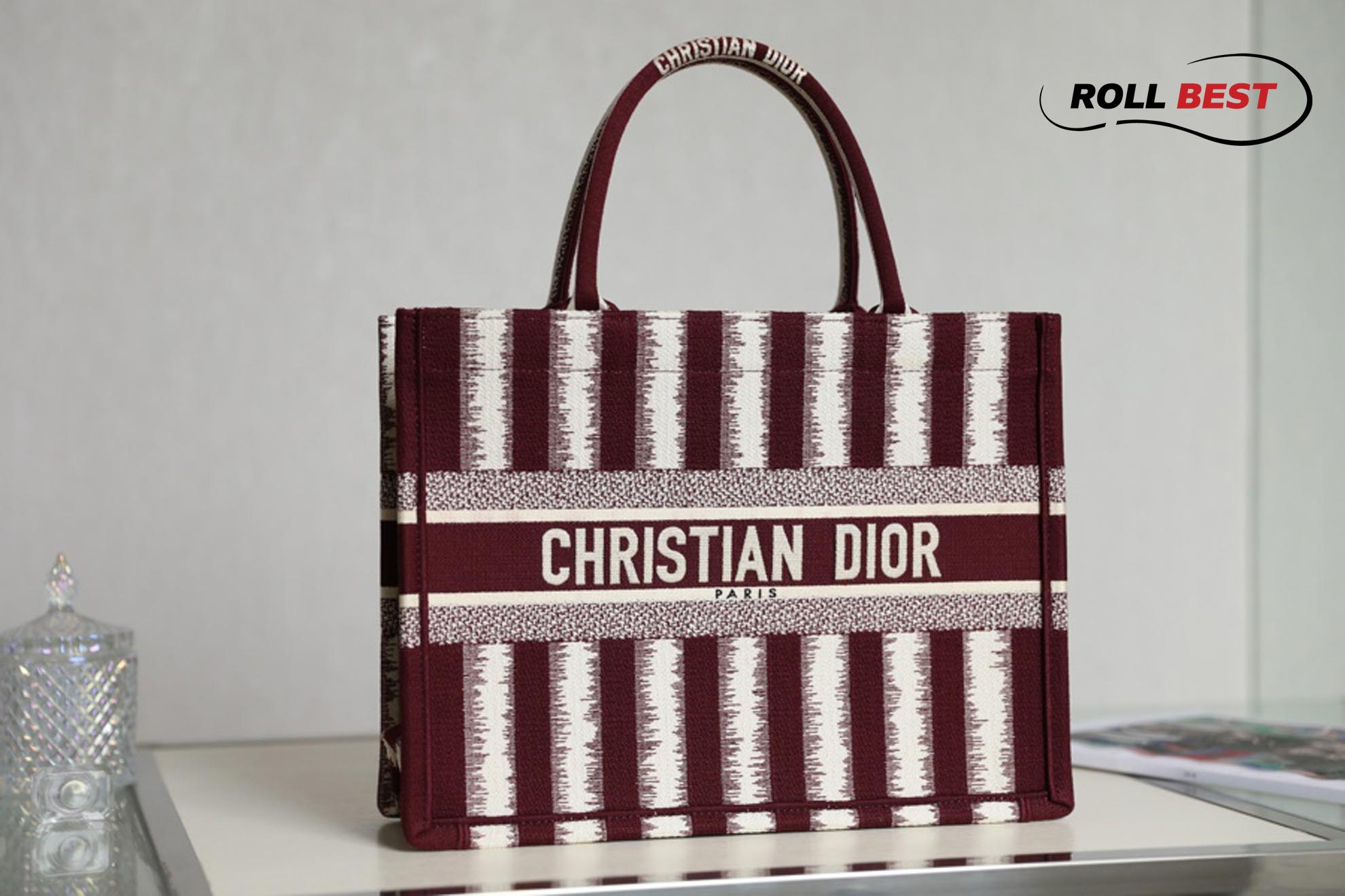 Túi Xách Christian Dior Book Tote Đỏ Sọc Trắng