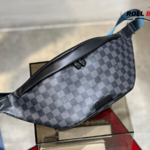 Louis Vuitton Damier Graphite Canvas Discovery Bumbag