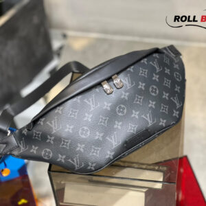 Louis Vuitton Discovery Bumbag Monogram Eclipse Black