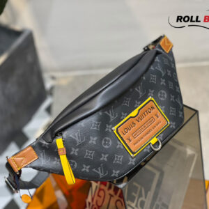 Louis Vuitton Discovery Bumbag Monogram Eclipse Gaston Label