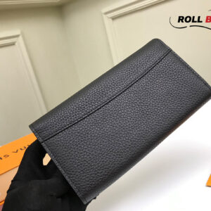 Louis Vuitton Portefeuille Capucines Bifold Long Wallet