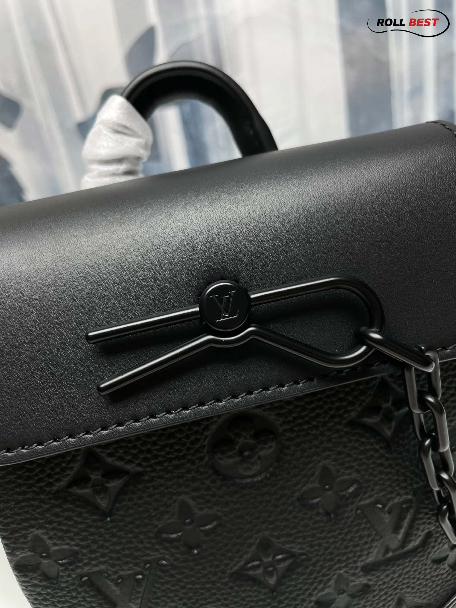 Túi Louis Vuitton Neonoe BB Black in Calfskin Leather with Gold