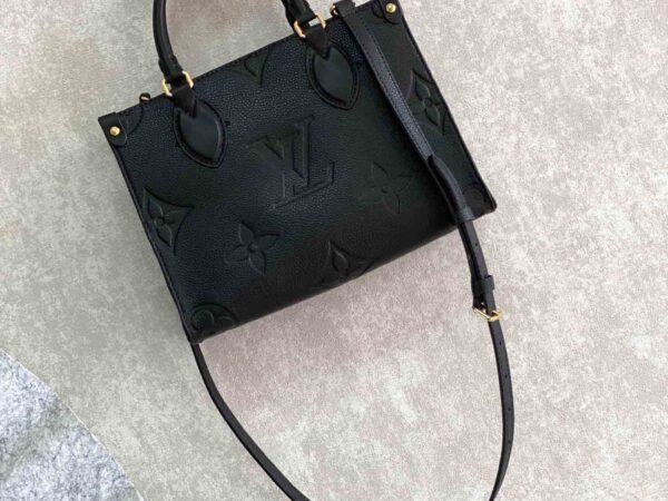 Túi Louis Vuitton Onthego PM Tote Bag Full Black