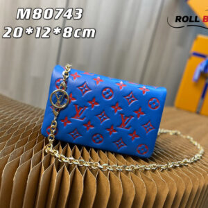 Túi Louis Vuitton Pochette Coussin Blue