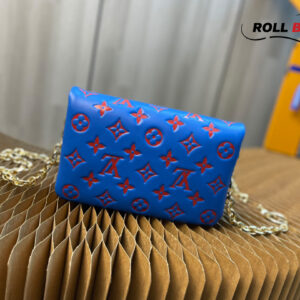 Túi Louis Vuitton Pochette Coussin Blue