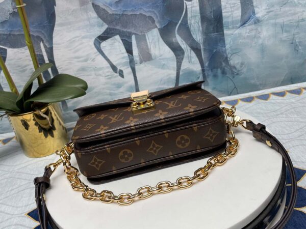 Túi Louis Vuitton Pochette Métis East West Bag ‘Brown’