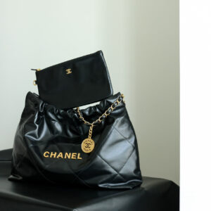 Túi Chanel 22 Bag Black