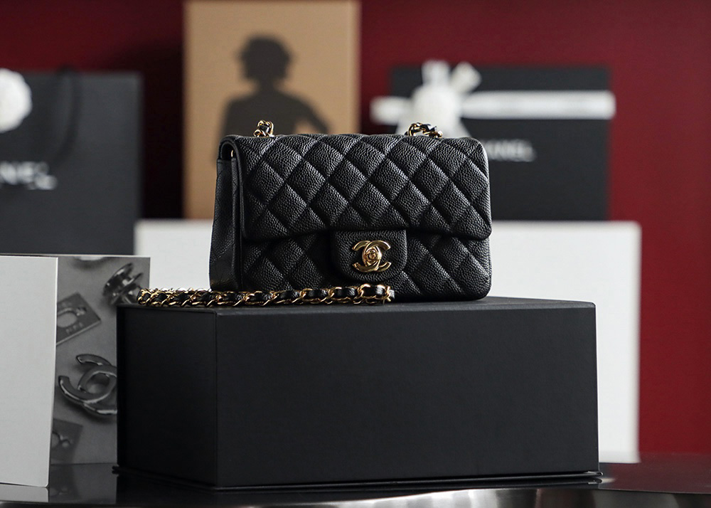 Túi Chanel Classic Flap Bag Small Black Gold Grained Calfskin