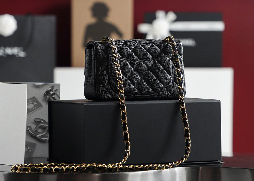 Túi Chanel Classic Flap Bag Small Black Gold Grained Calfskin