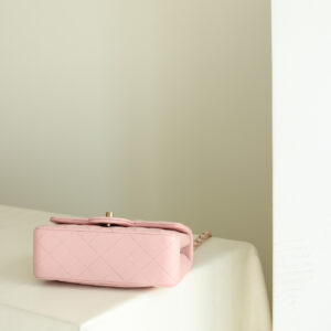 Túi Chanel Small Classic Double Flap Bag Light Pink Caviar Gold Hardware