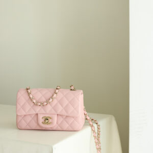 Túi Chanel Small Classic Double Flap Bag Light Pink Caviar Gold Hardware