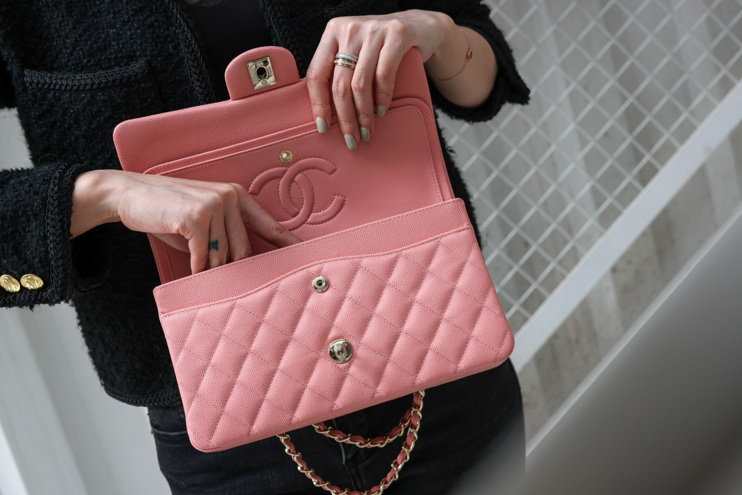 Túi Chanel Small Classic Double Flap Bag Pink Caviar Light Gold Hardware