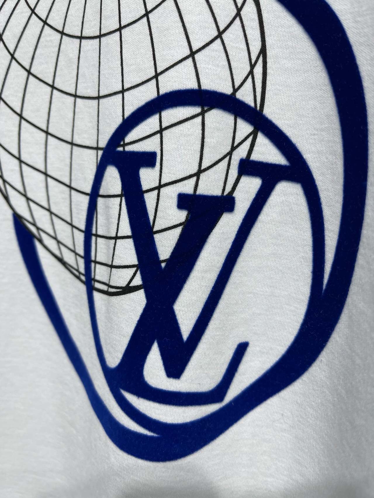 Áo Louis Vuitton LV Globe T-Shirt White