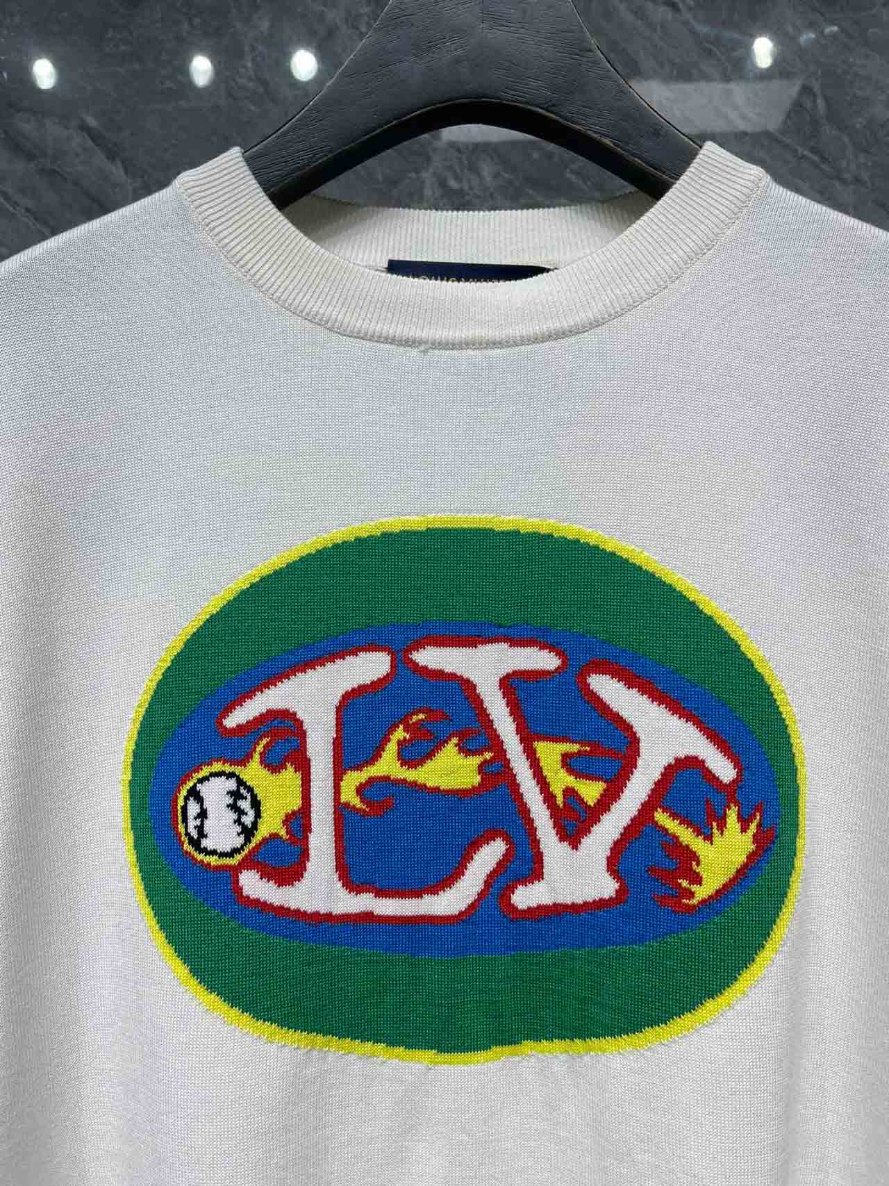 Áo Louis Vuitton White Flaming Baseball T-Shirt