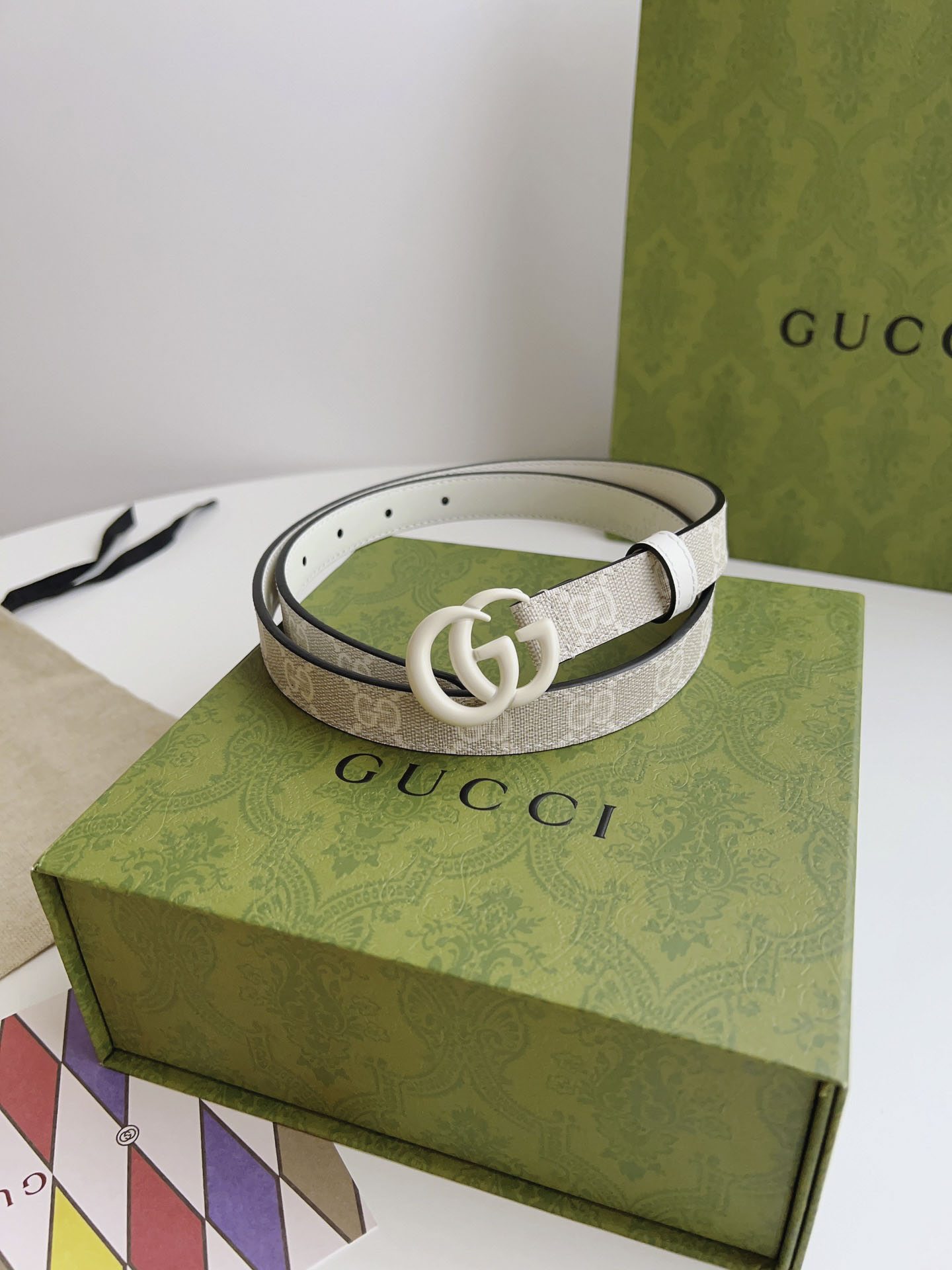 Thắt Lưng Gucci Nữ Trắng Dây Họa Tiết Khóa Kép