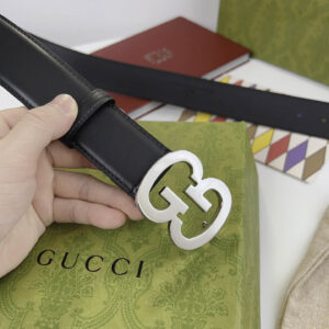 Thắt Lưng Gucci Supreme Leather With Interlocking Buckle Dây Trơn