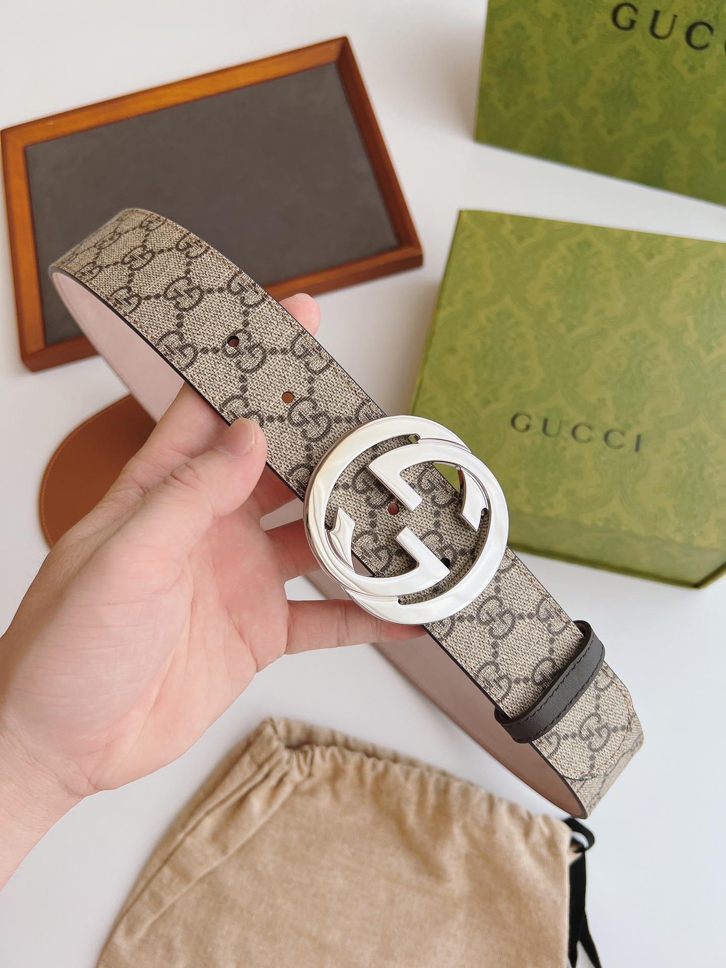 Thắt Lưng Nam Gucci GG Supreme Belt With G Buckle Be Nâu