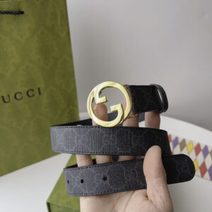 Thắt Lưng Nữ Gucci Màu Đen In Họa Tiết Dập Khóa Tròn Vàng