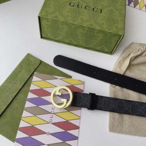 Thắt Lưng Nữ Gucci Màu Đen In Họa Tiết Dập Khóa Tròn Vàng