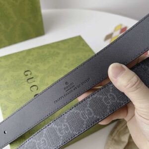 Thắt Lưng Nữ Gucci Màu Đen In Họa Tiết Dập Khóa Tròn Vàng