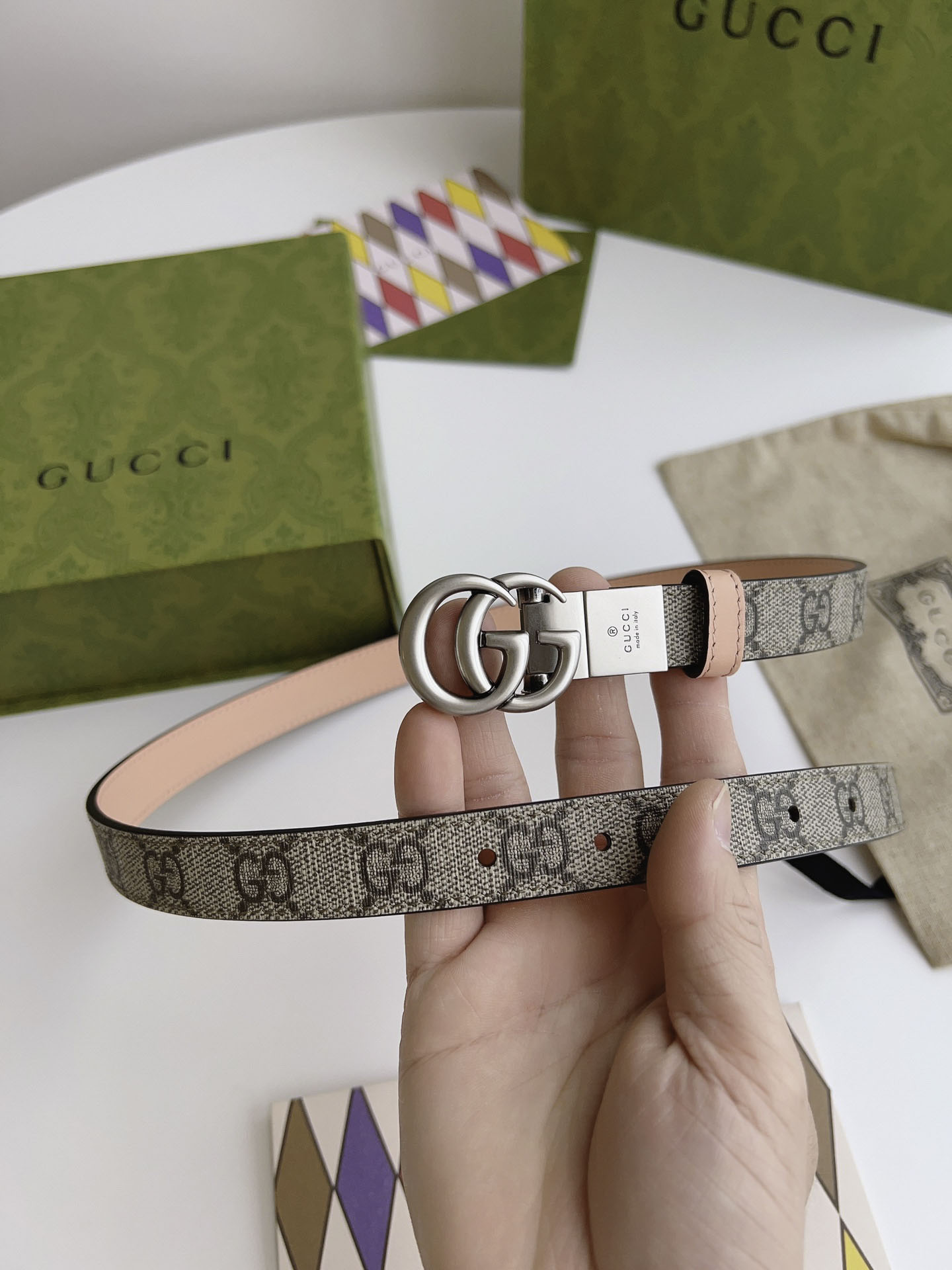 Thắt Lưng Nữ Gucci Bản Nhỏ Màu Hồng Họa Tiết  Khóa Kép Bạc