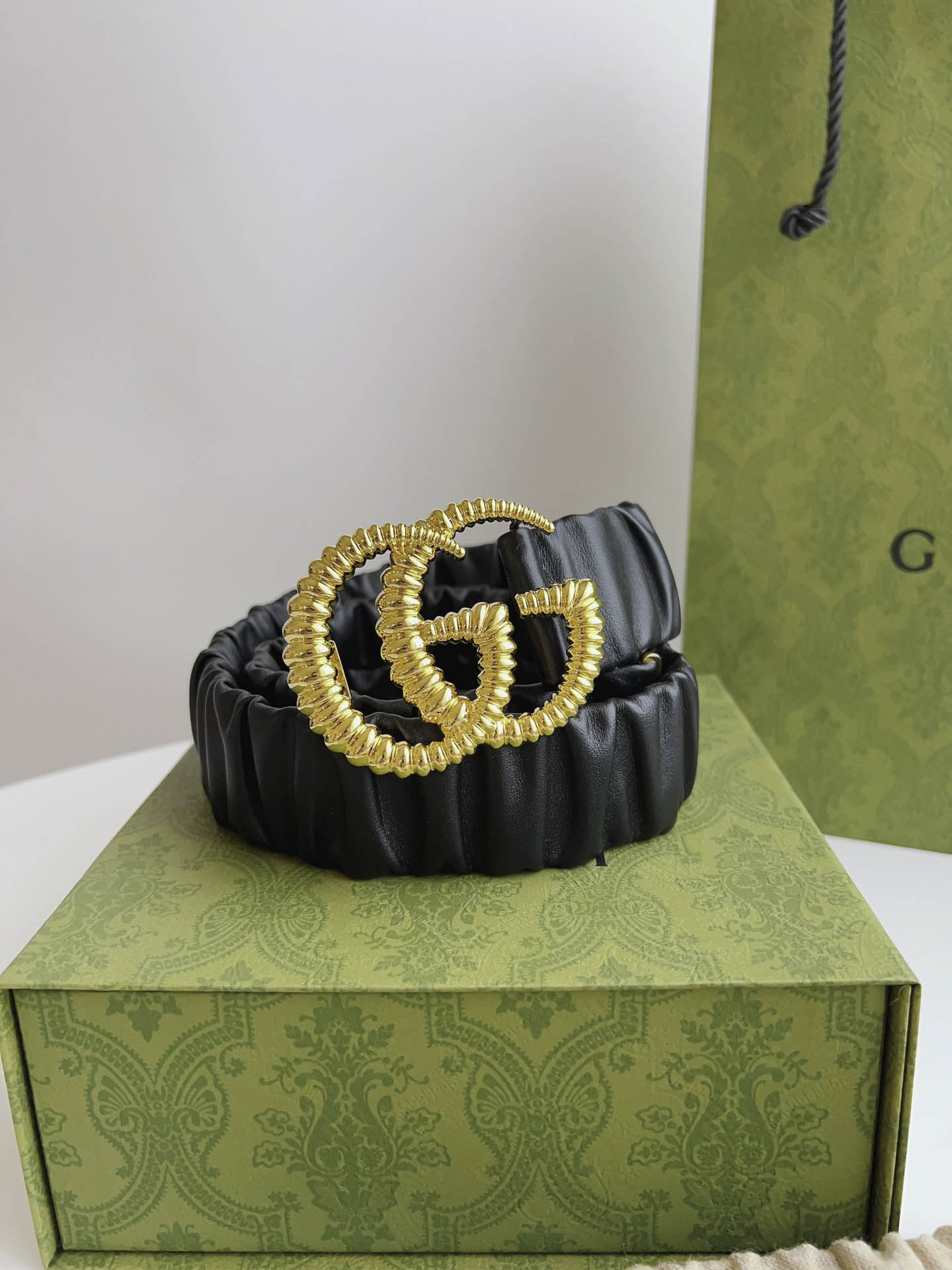 Thắt Lưng Nữ Gucci Màu Đen Dây Nhúm Khóa Kép