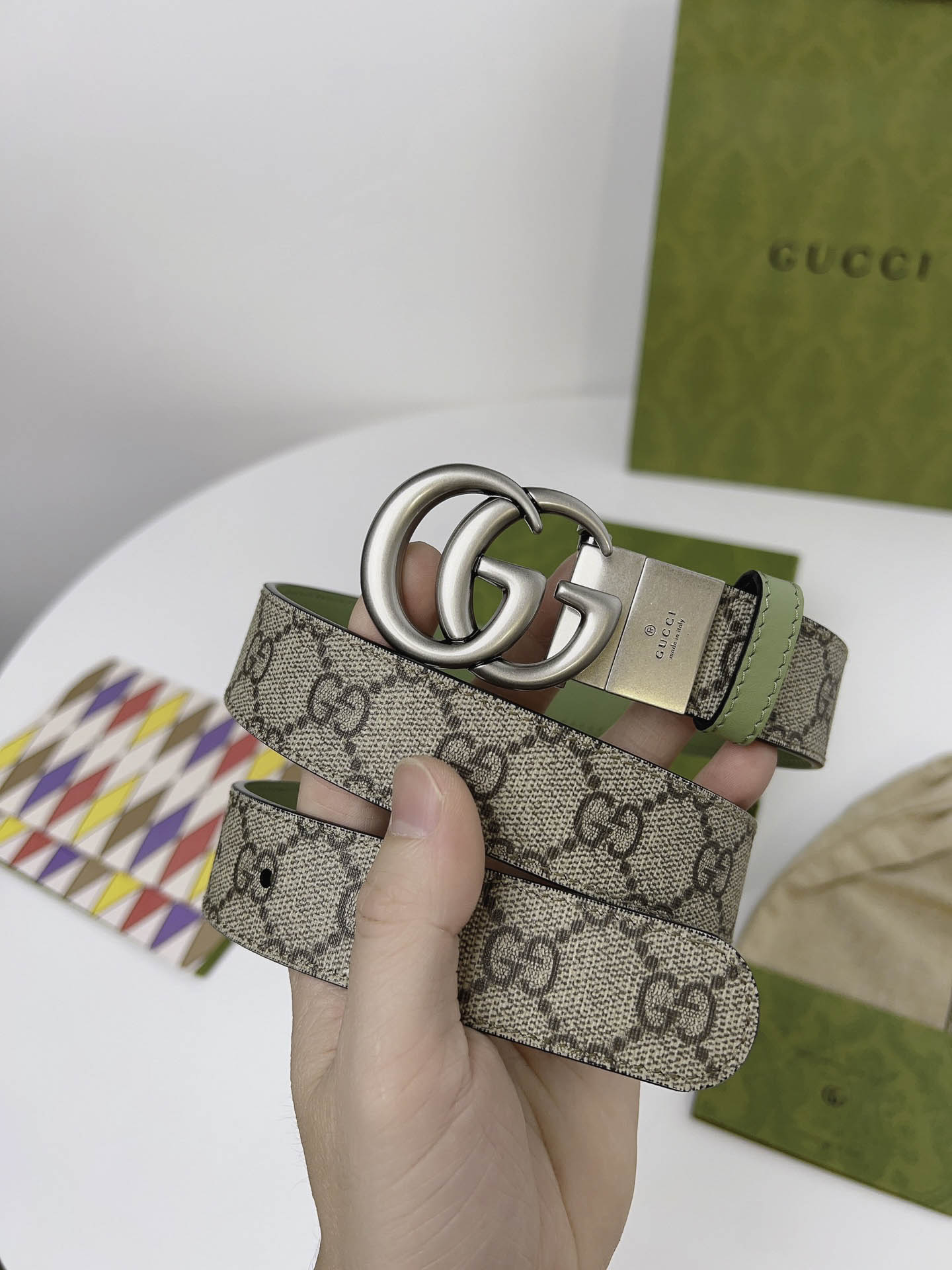 Thắt Lưng Nữ Gucci Màu Xanh Họa Tiết Khóa Kép Bạc